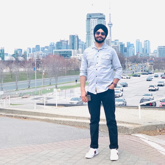 Meet your Posher, Harpreet - Picture 1 of 1